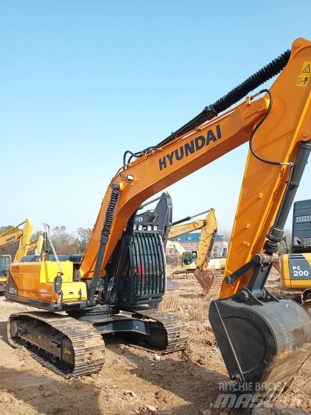 Hyundai R220-9 履带挖掘机