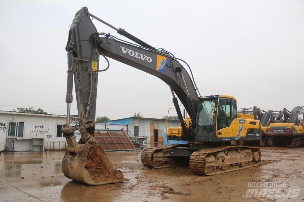 Volvo EC 300 履带挖掘机