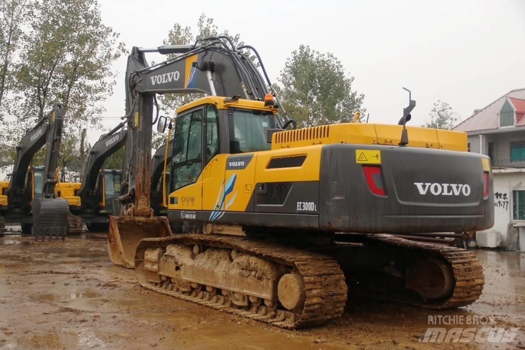 Volvo EC 300 履带挖掘机