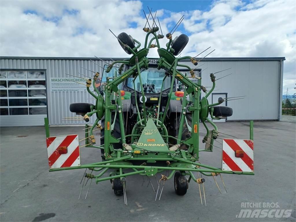 Krone KW 6.70/6 犁耙和摊草机