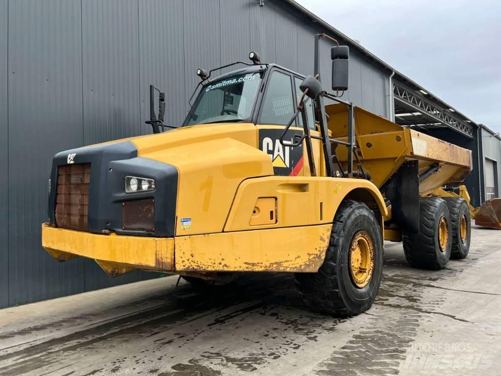 CAT 735B 铰接式自卸车
