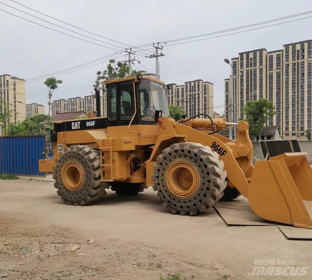 CAT 966 F 轮式装载机