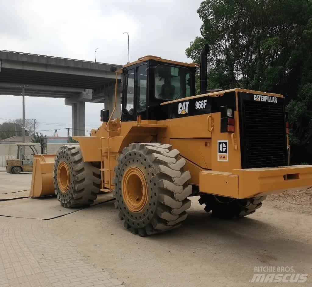 CAT 966 F 轮式装载机
