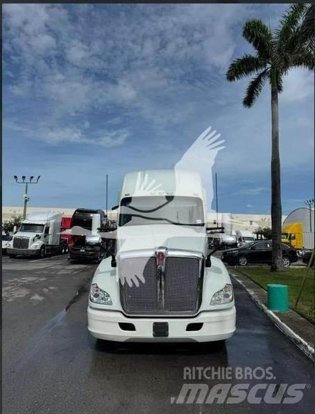 Kenworth T680 牵引车
