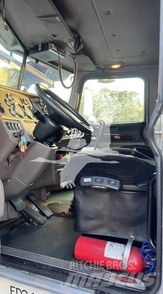 Peterbilt 388 建筑机械-其他
