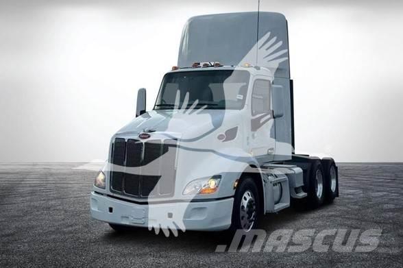 Peterbilt 579 牵引车