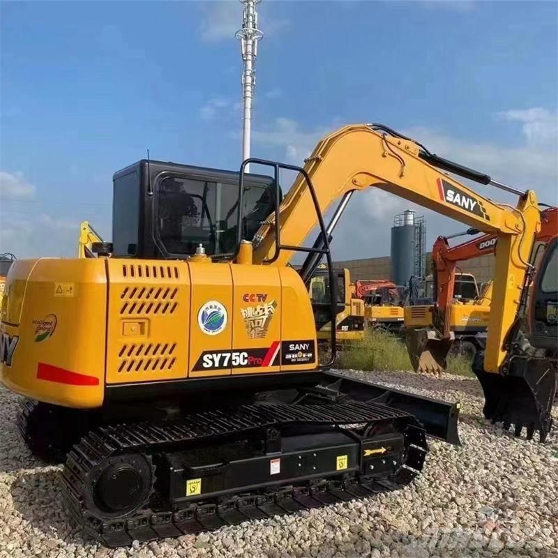 Sany 75C 中型挖掘机