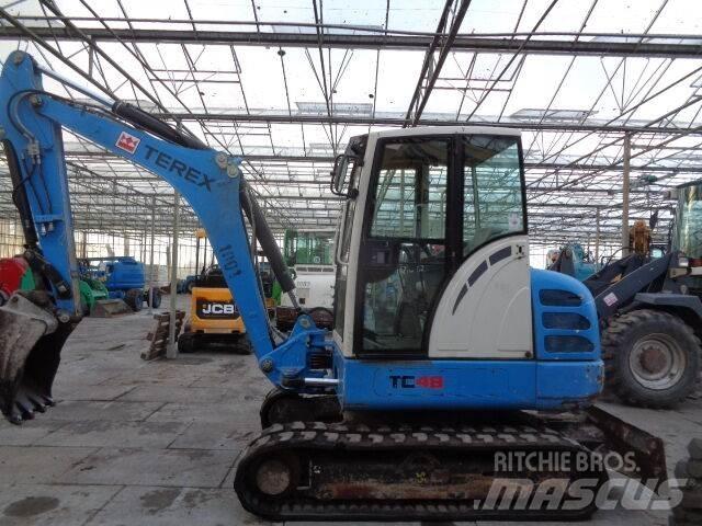 Terex TC48 小型挖掘机