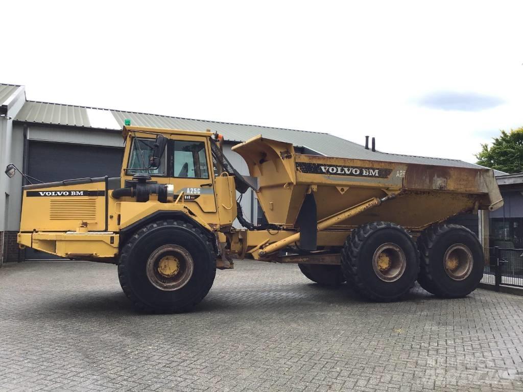 Volvo A 25 C 铰接式自卸车