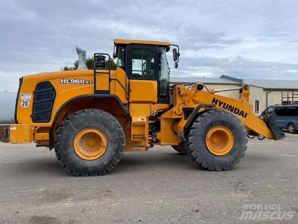 Hyundai HL960XT 轮式装载机