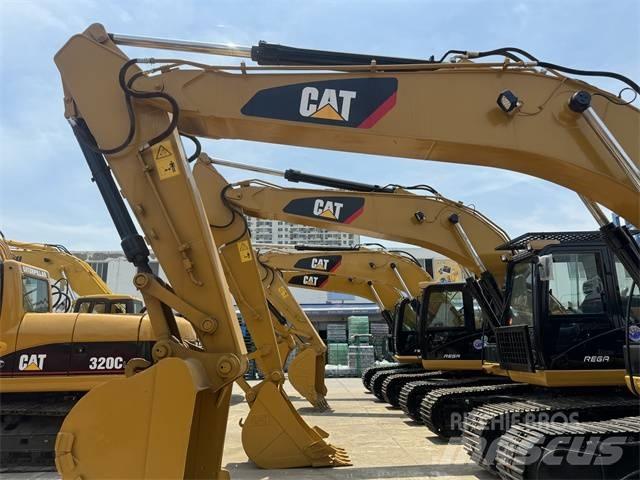 CAT 323 D L 履带挖掘机