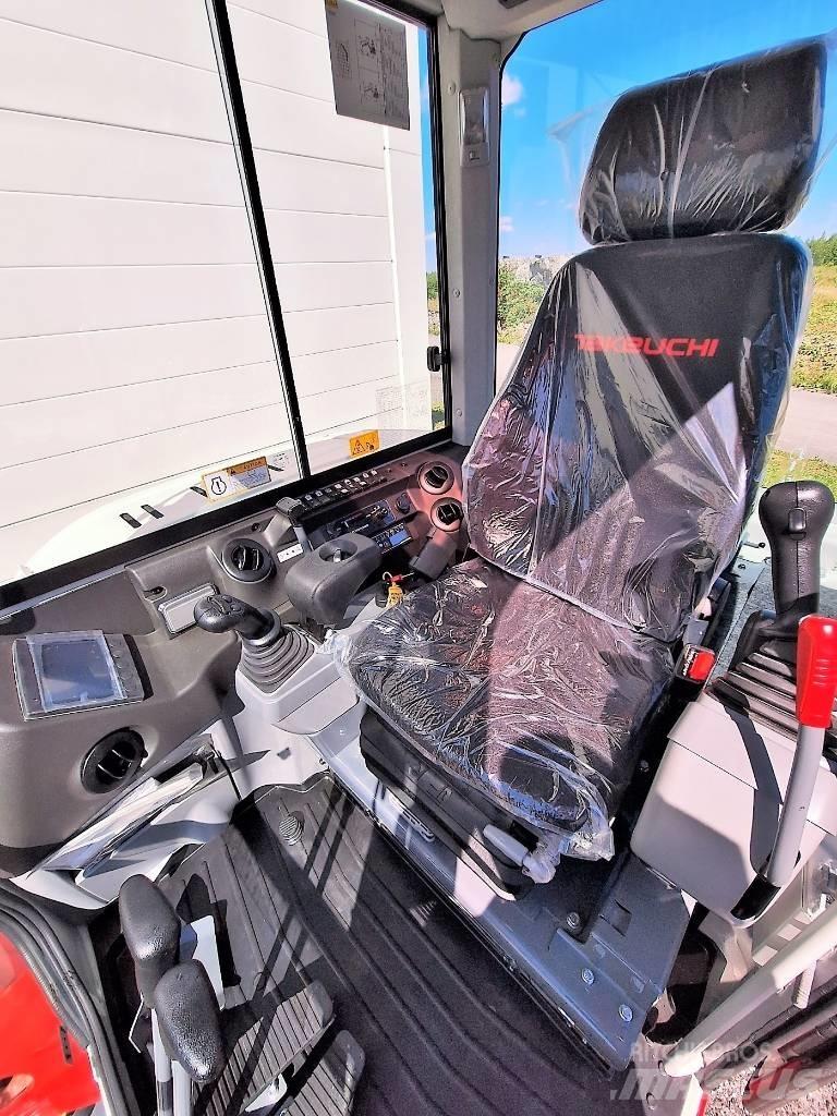 Takeuchi TB260 小型挖掘机