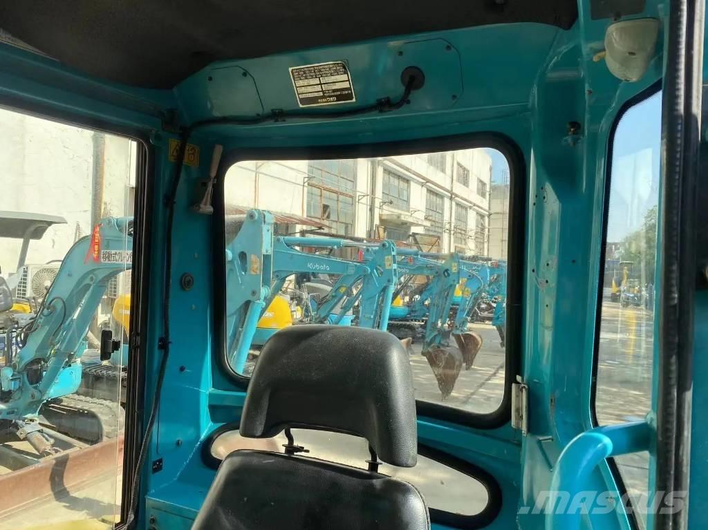 Kubota U35 小型挖掘机