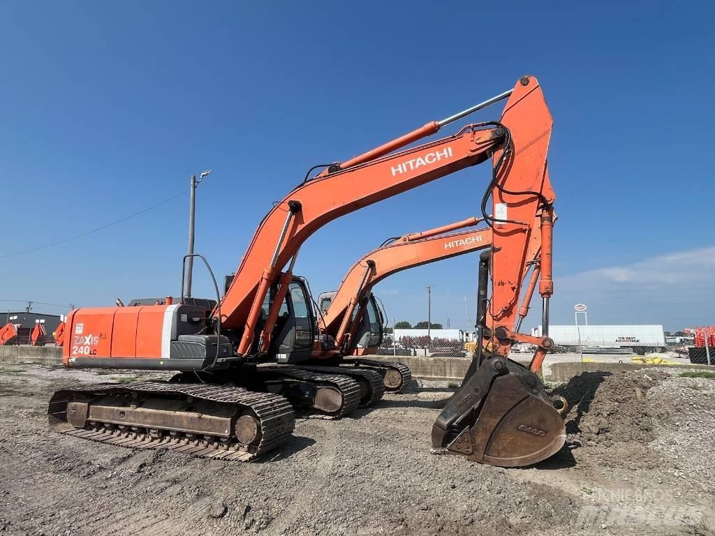 Hitachi ZA240 LC-3 组装挖掘机