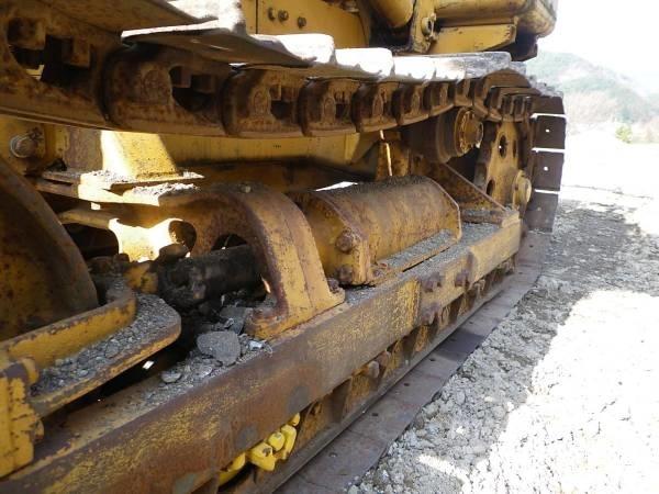 Komatsu D20S-3 履带式推土机