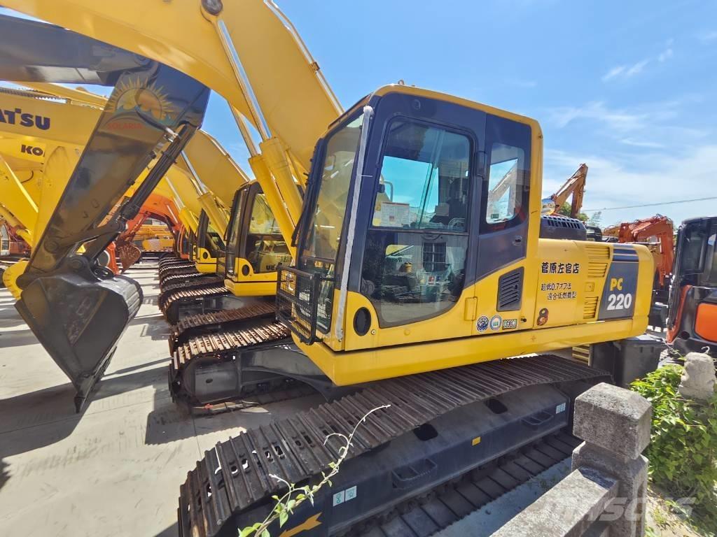 Komatsu PC 220-8 履带挖掘机