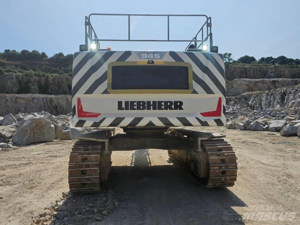 Liebherr R 945 履带挖掘机