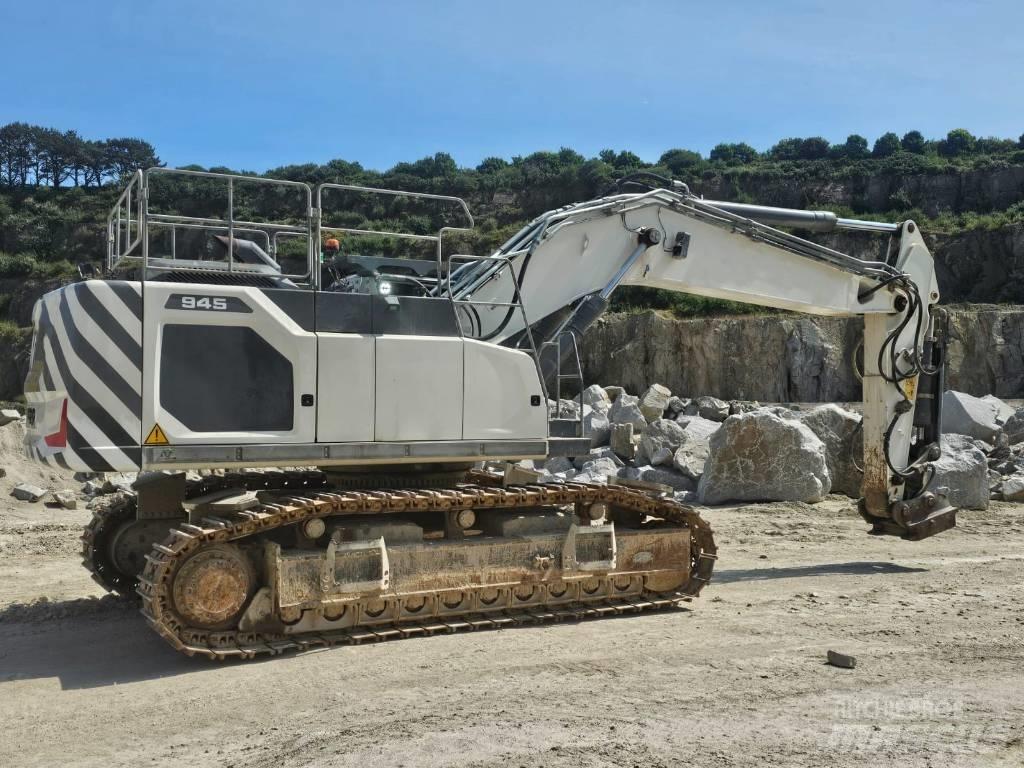 Liebherr R 945 履带挖掘机