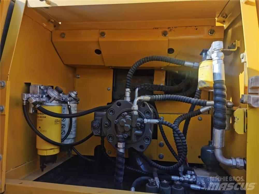 Volvo EC210D 履带挖掘机
