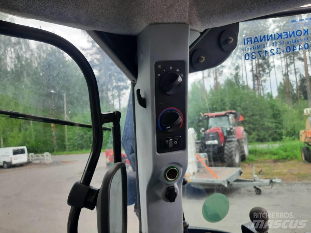 New Holland T6020 EC 拖拉机/农用车