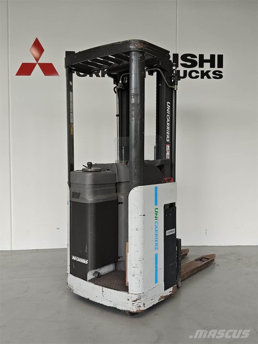 Atlet A160 行走式堆垛机