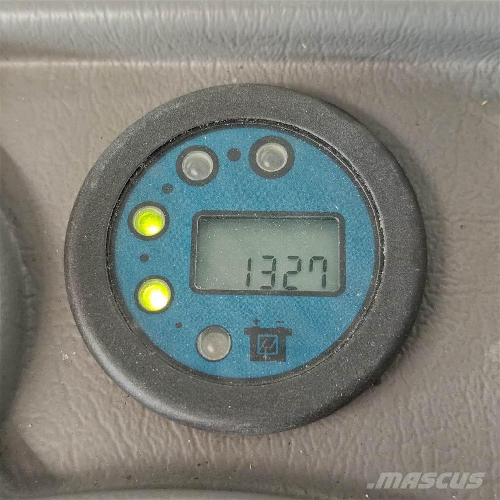 Atlet A160 行走式堆垛机