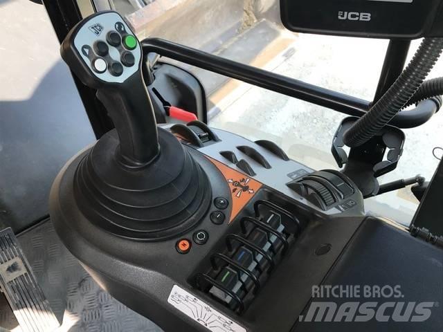 JCB 4190 FASTRAC 拖拉机/农用车