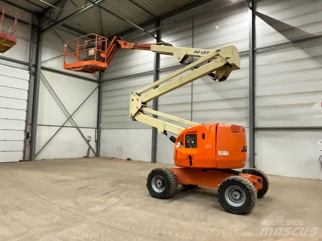 JLG 450 AJ 曲臂高空工作平台