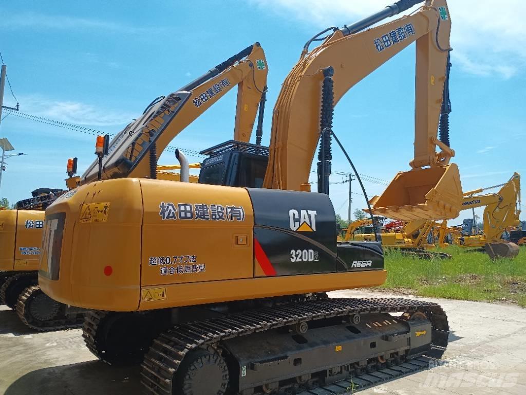 CAT 320D2 履带挖掘机