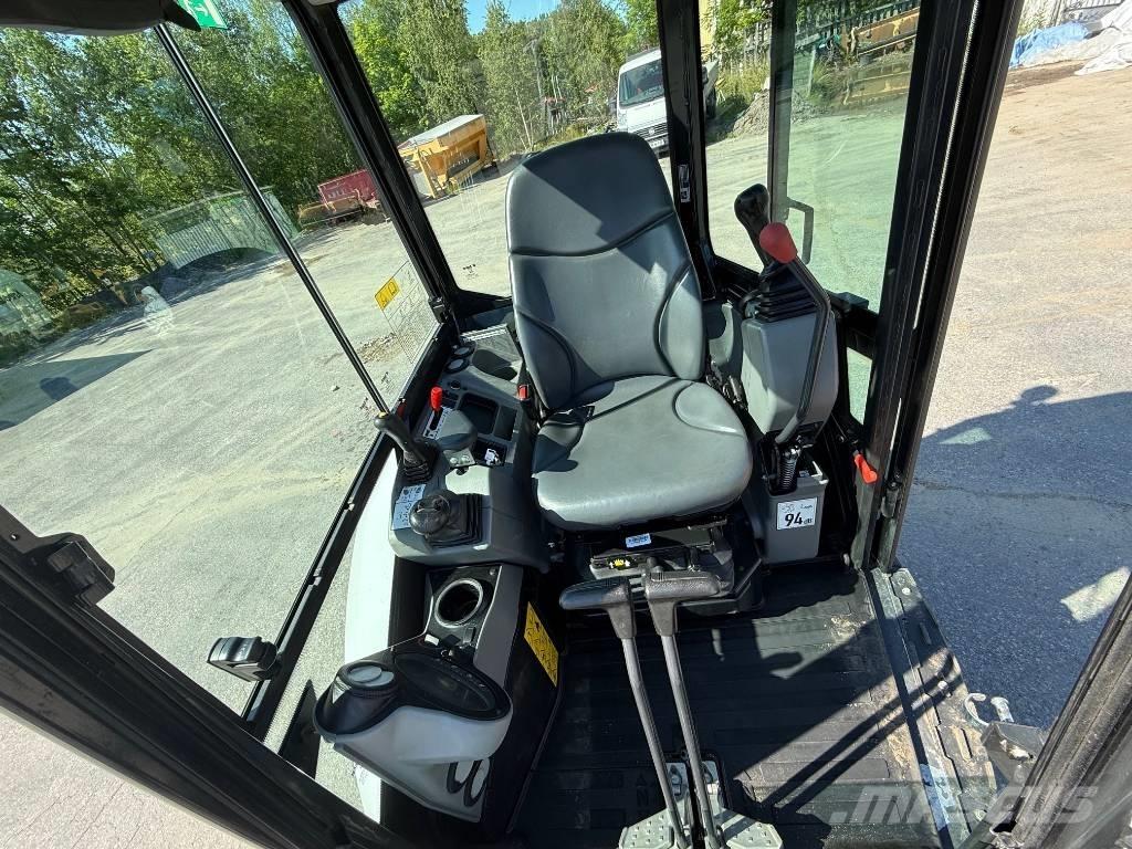 Bobcat E 27 小型挖掘机