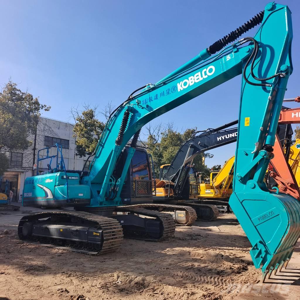 Kobelco SK 200-8 履带挖掘机