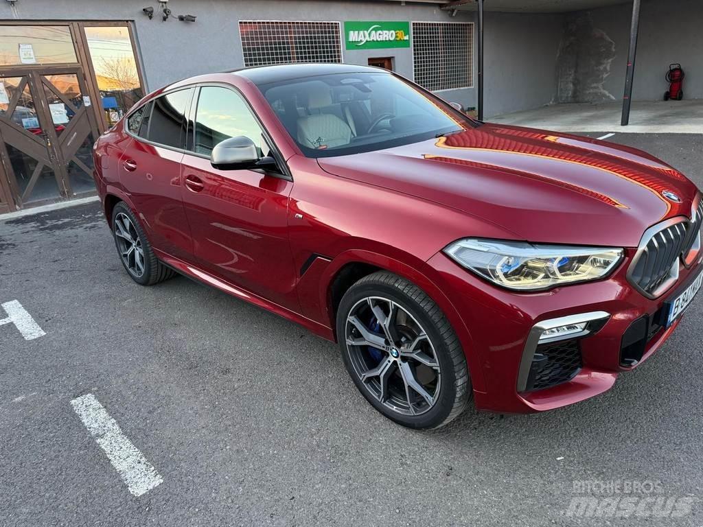 BMW X6 M50d 汽车