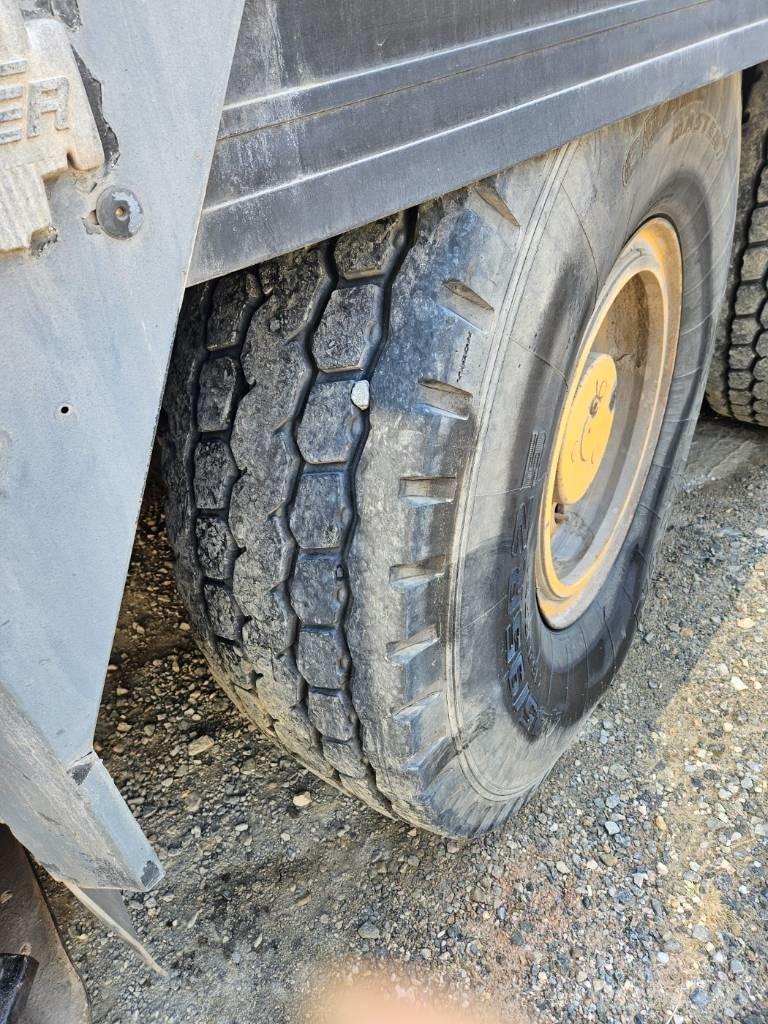 Liebherr LM1090-2 全地面起重机︳移动式起重机