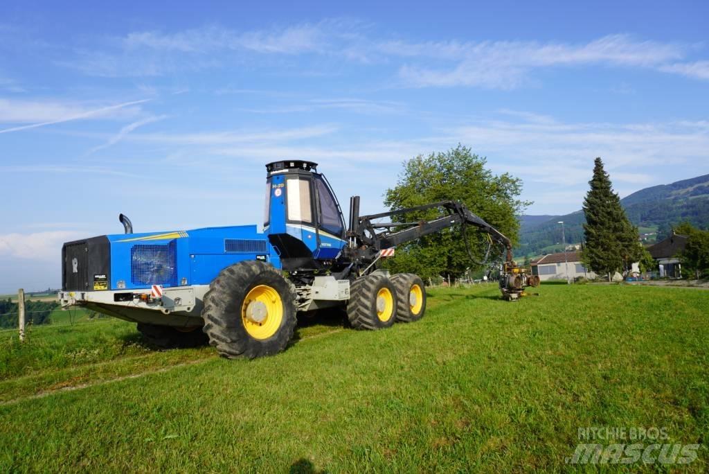 Rottne H20 收割机