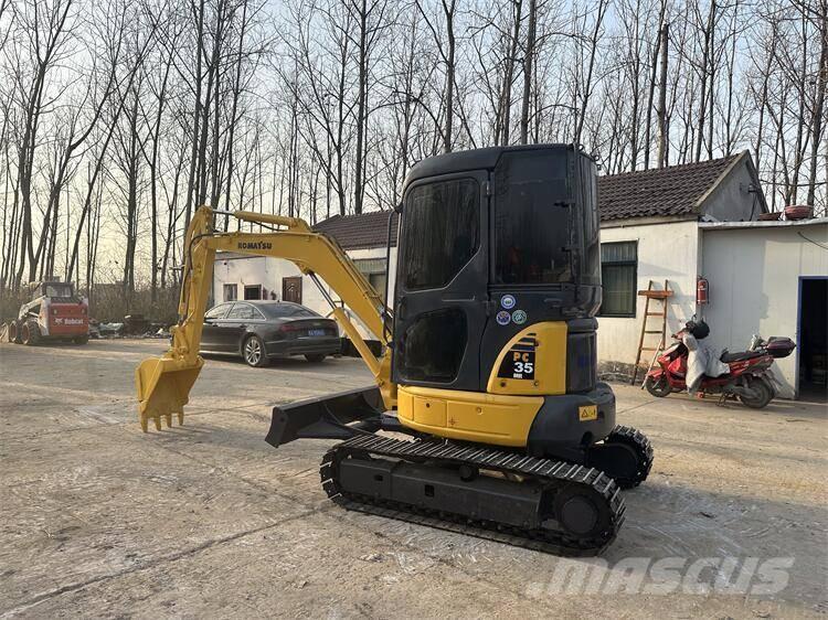 Komatsu PC35MR-2 履带挖掘机
