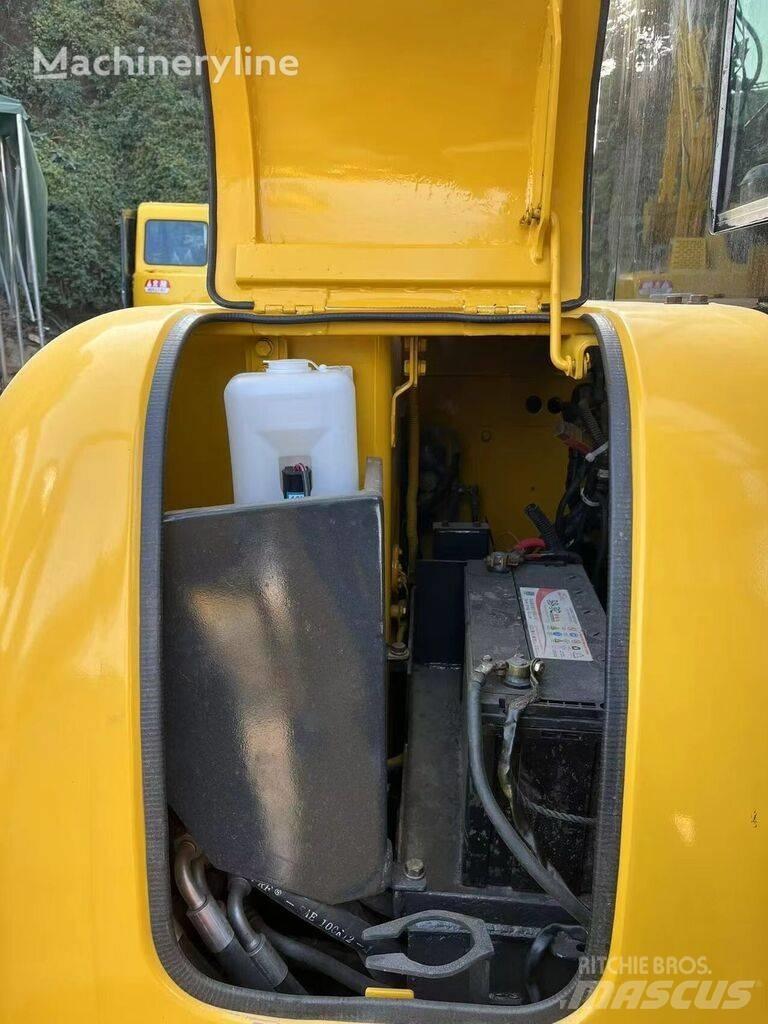Komatsu PC56-7 移动式破碎机