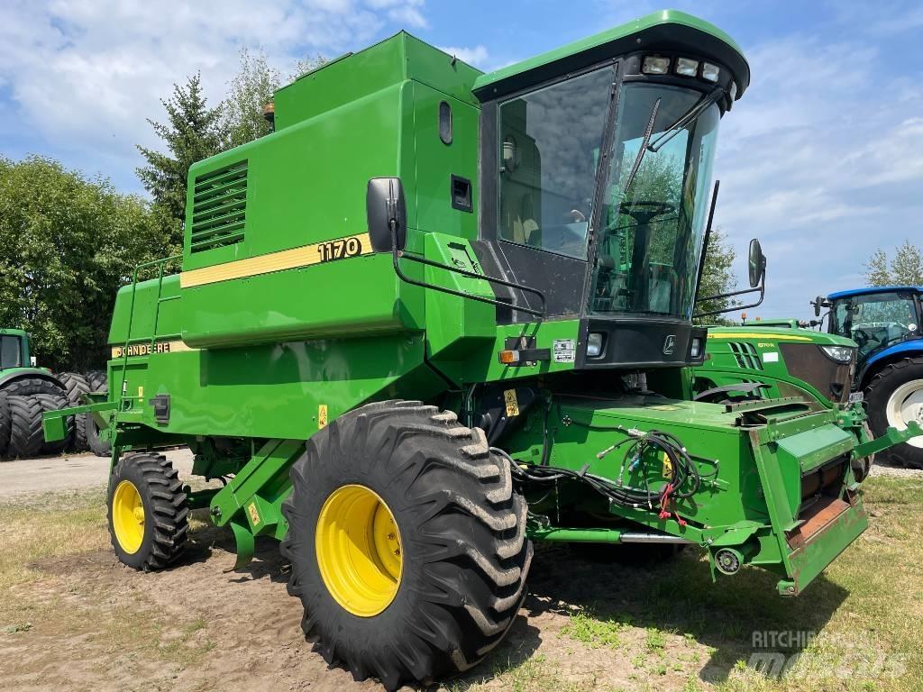 John Deere 1170 联合收割机