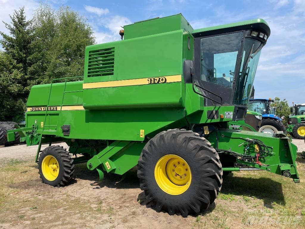 John Deere 1170 联合收割机