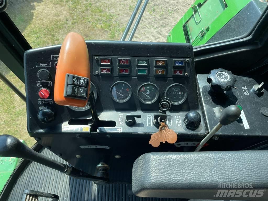 John Deere 1170 联合收割机