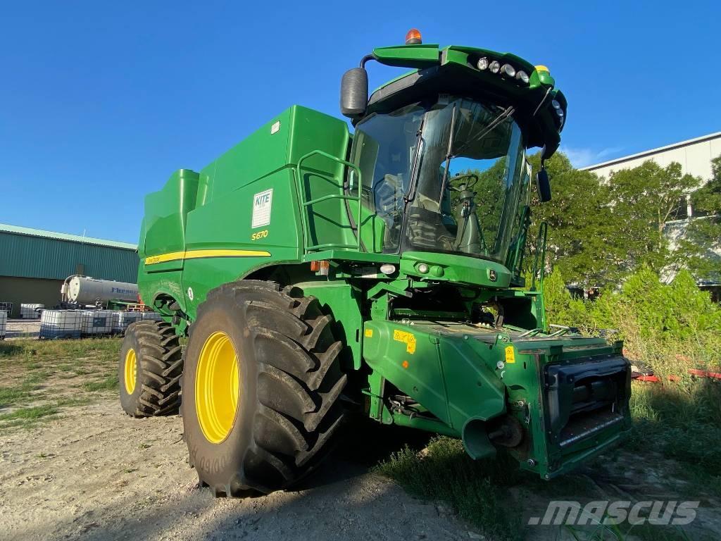 John Deere S 670 i 联合收割机