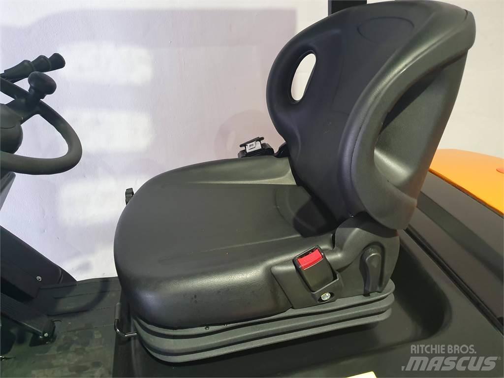  CPCD25T8 S4S 柴油叉车