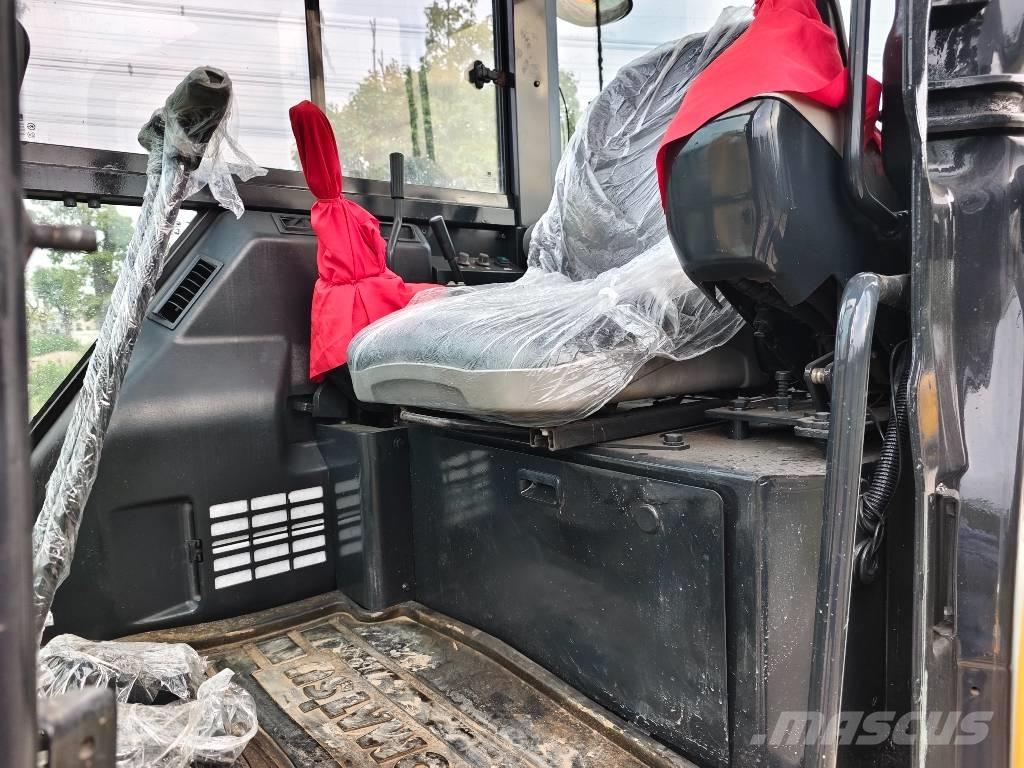 Komatsu PC 55 MR 小型挖掘机