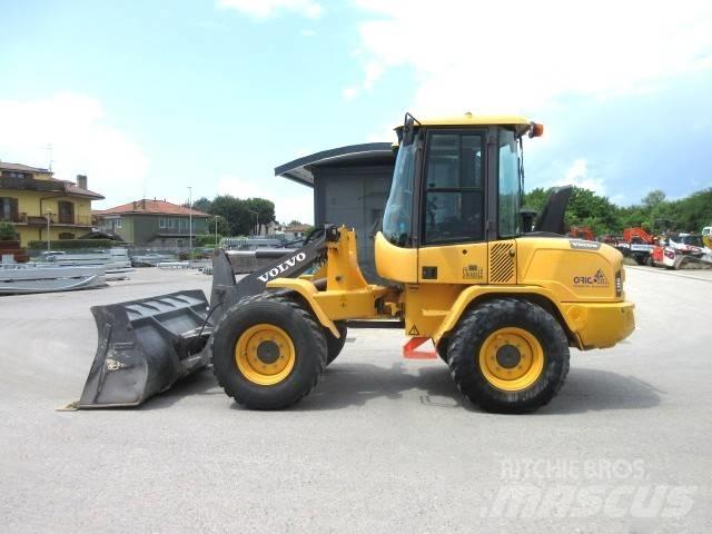 Volvo L30 GS 轮式装载机
