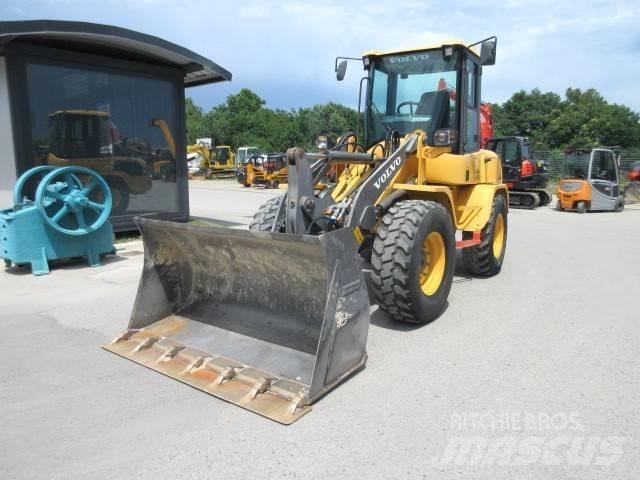 Volvo L30 GS 轮式装载机