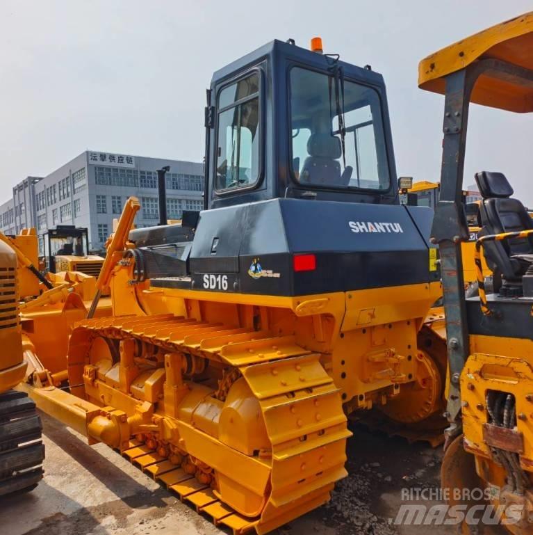 Shantui SD 16 履带式推土机