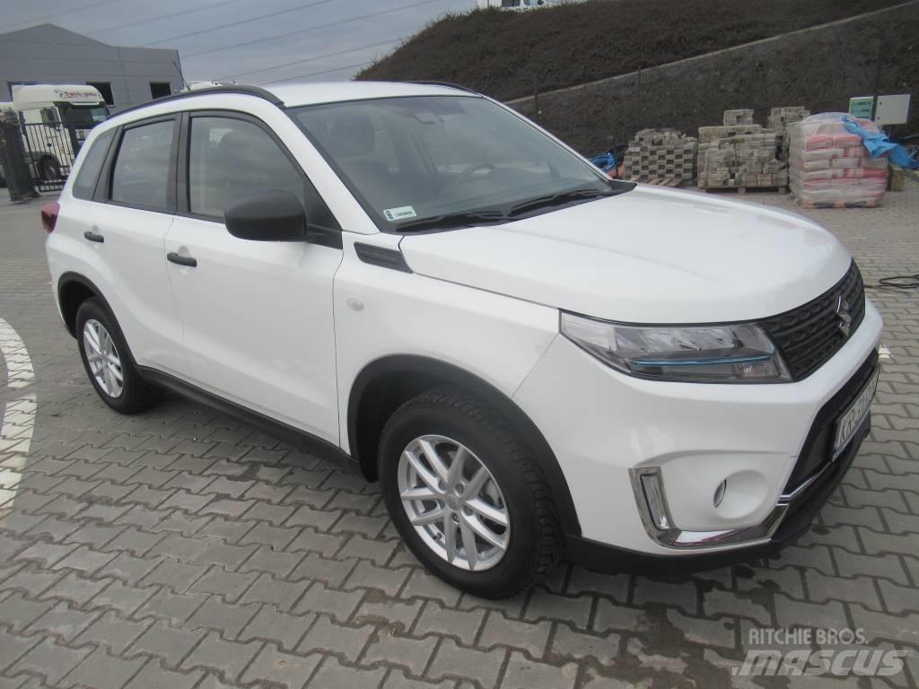 Suzuki Vitara 汽车