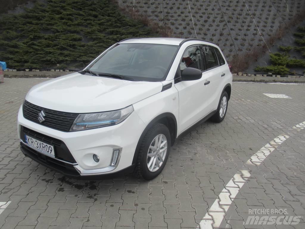 Suzuki Vitara 汽车