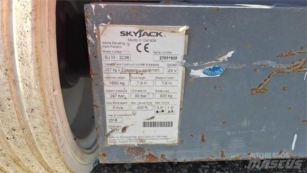 SkyJack SJIII3226 剪叉式升降机