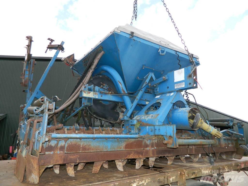 Rabe Turbodrill T300 多功能条播机