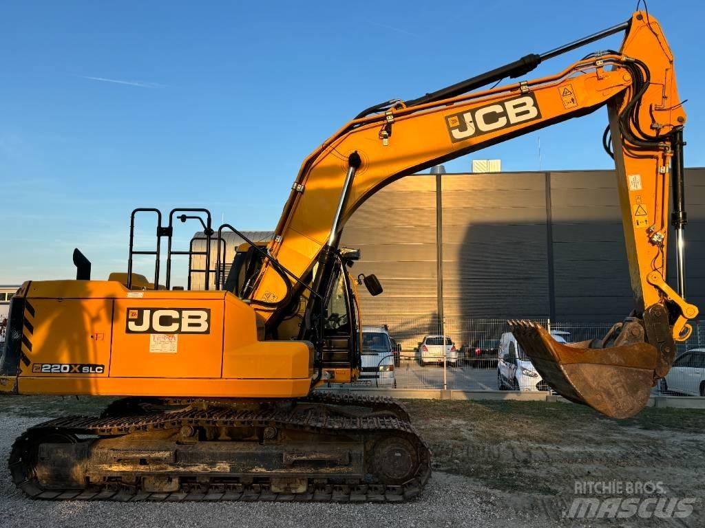 JCB 220 履带挖掘机